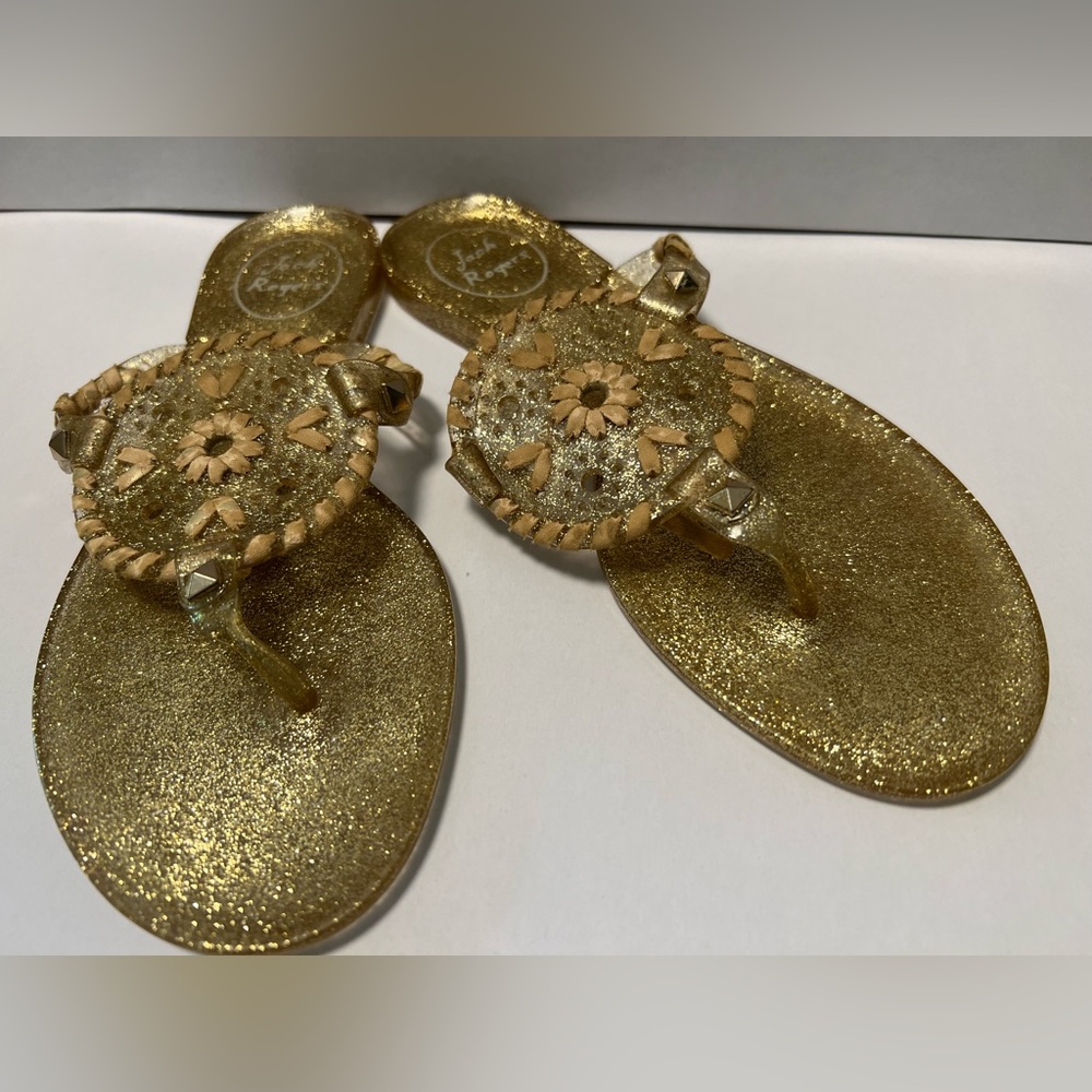 Jack Rogers kids jellies Gold sparkle clear size 2, runs small